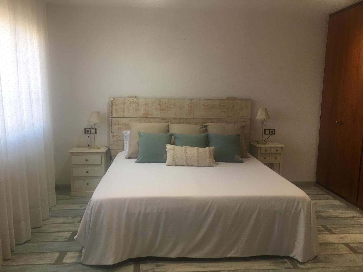 赫罗纳Piscina De Sal Barbacoa Wifi, Parking Gratis, 3 Min Pga Casa El Roble别墅 外观 照片