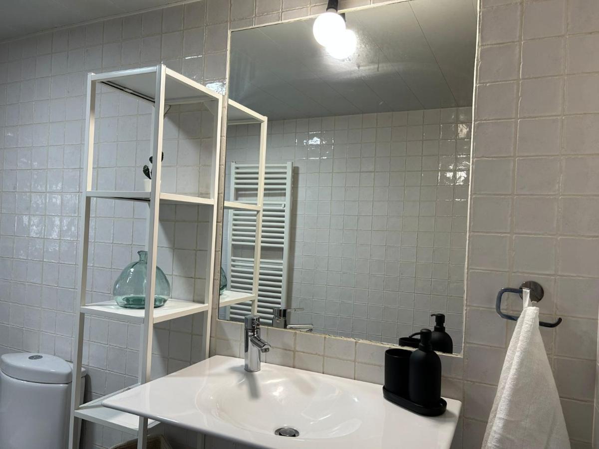 赫罗纳Piscina De Sal Barbacoa Wifi, Parking Gratis, 3 Min Pga Casa El Roble别墅 外观 照片