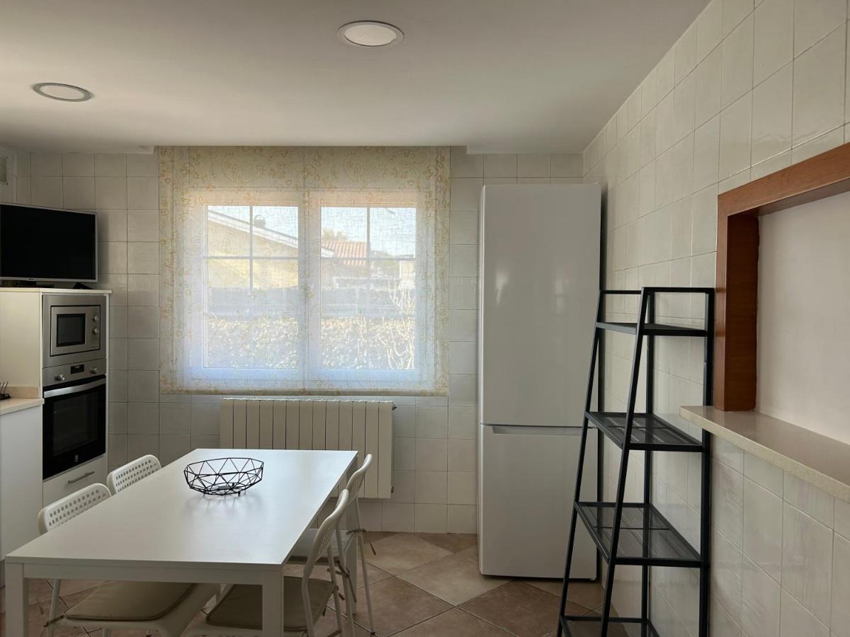 赫罗纳Piscina De Sal Barbacoa Wifi, Parking Gratis, 3 Min Pga Casa El Roble别墅 外观 照片