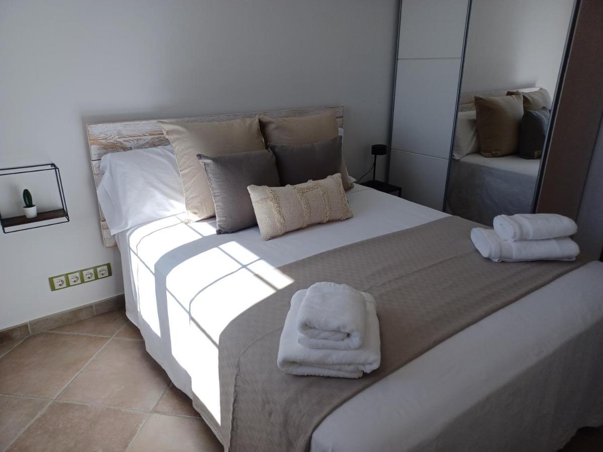 赫罗纳Piscina De Sal Barbacoa Wifi, Parking Gratis, 3 Min Pga Casa El Roble别墅 外观 照片