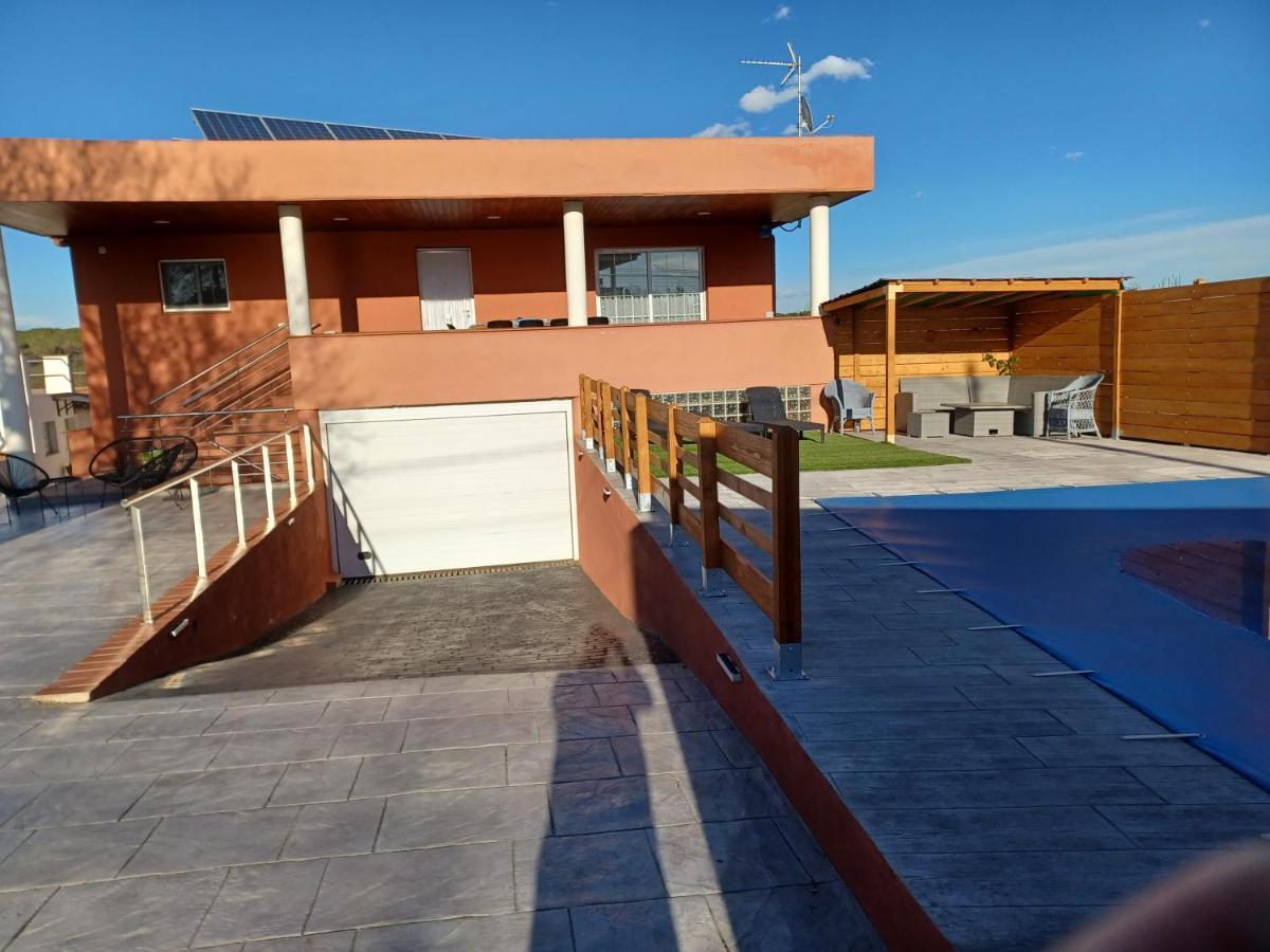 赫罗纳Piscina De Sal Barbacoa Wifi, Parking Gratis, 3 Min Pga Casa El Roble别墅 外观 照片